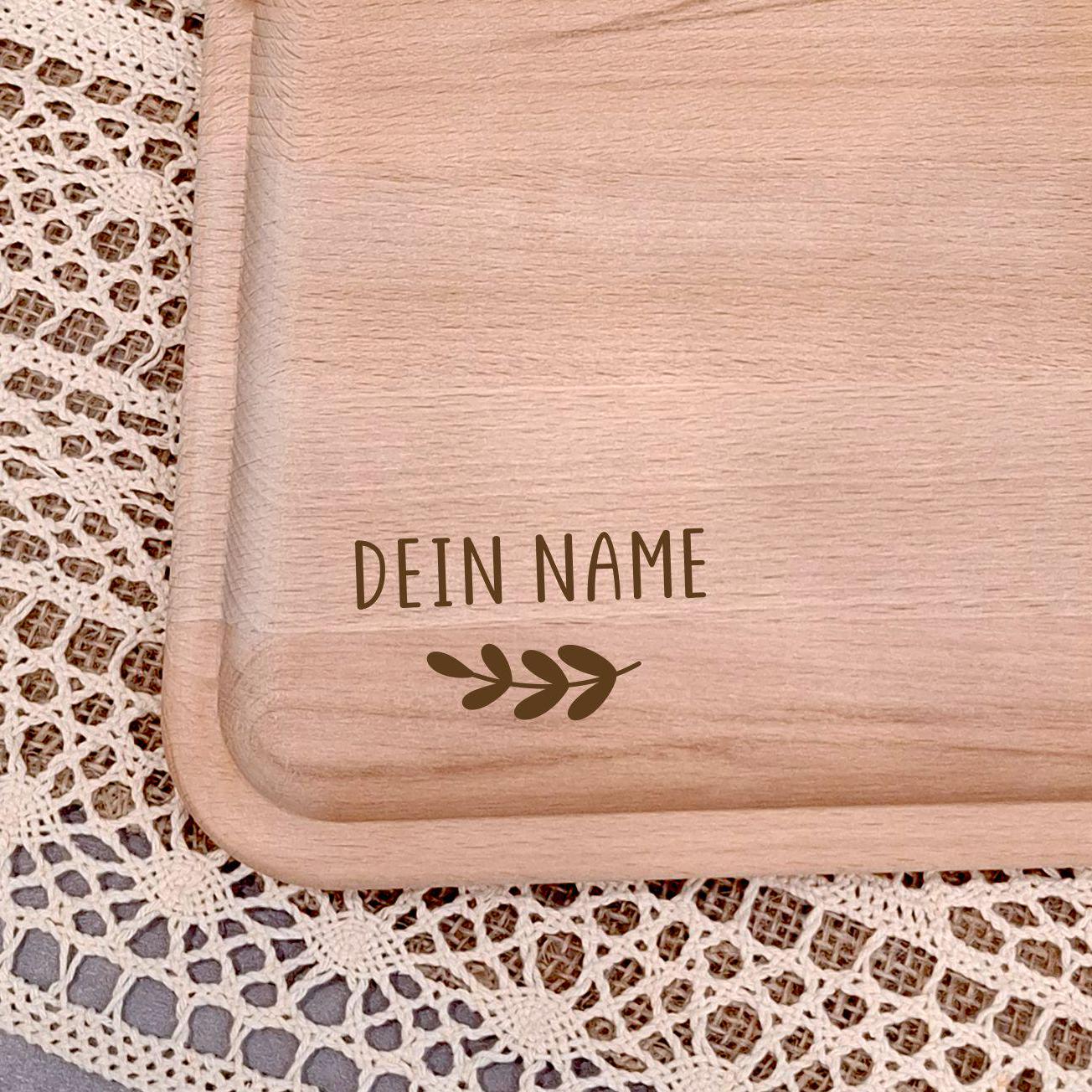 Holztablett personalisiert  Tablett - Serviertablett Kaffeeteller mit Wunschname und dekorativer Ranke Geschenk Geburtstag - Weihnachten